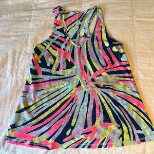 Lilly tank
